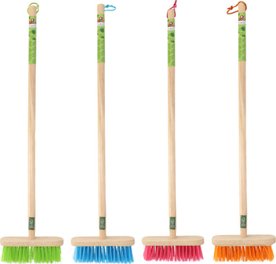 Esschert Design  Childrens Nylon Broom Wood Handle