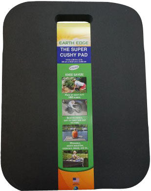 Black Earth Edge Super Cushy Kneeling Pad packaged in a rectangular box with a green label showing product images.