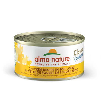 Front view of a Almo Nature Classic Complete canned cat food can with chicken aspic flavor, yellow and white label, 70g size.
