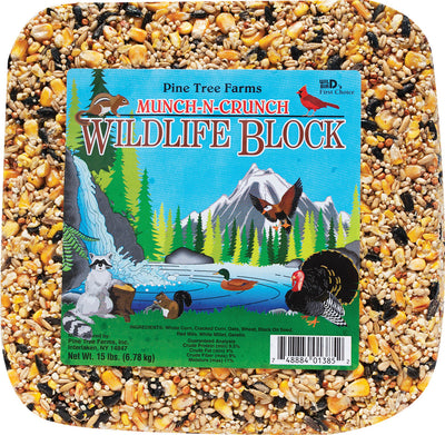 Pine Tree Farms Munch-N-Crunch Wildlife Block