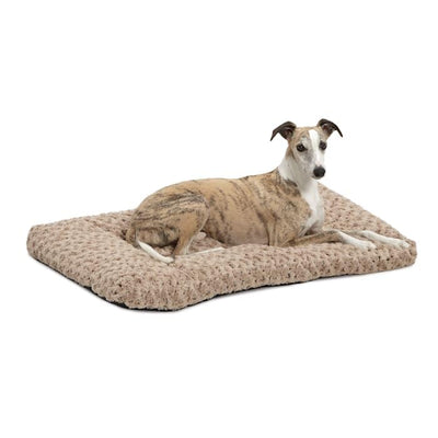 MidWest Homes for Pets Deluxe Dog Beds | Super Plush Dog & Cat Beds Ideal for Dog Crates | Machine Wash & Dryer Friendly, 1-Year Warranty