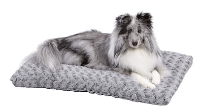 MidWest Homes for Pets Deluxe Dog Beds Super Plush Dog & Cat Beds Ideal for Dog Crates Machine Wash & Dryer Friendly, 1-Year Warranty Gray 30-Inch