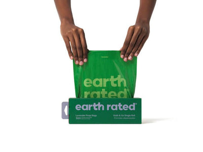 Earth Rated Dog Poop Bags, Thick Grab and Go Single Roll, Ideal for Backyard Pickups, Lavender Scented, 300 Bags